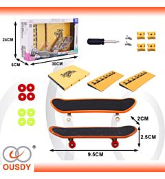 OUSDY 2 SKATEBOARD CON LE DITA + 3 RAMPE