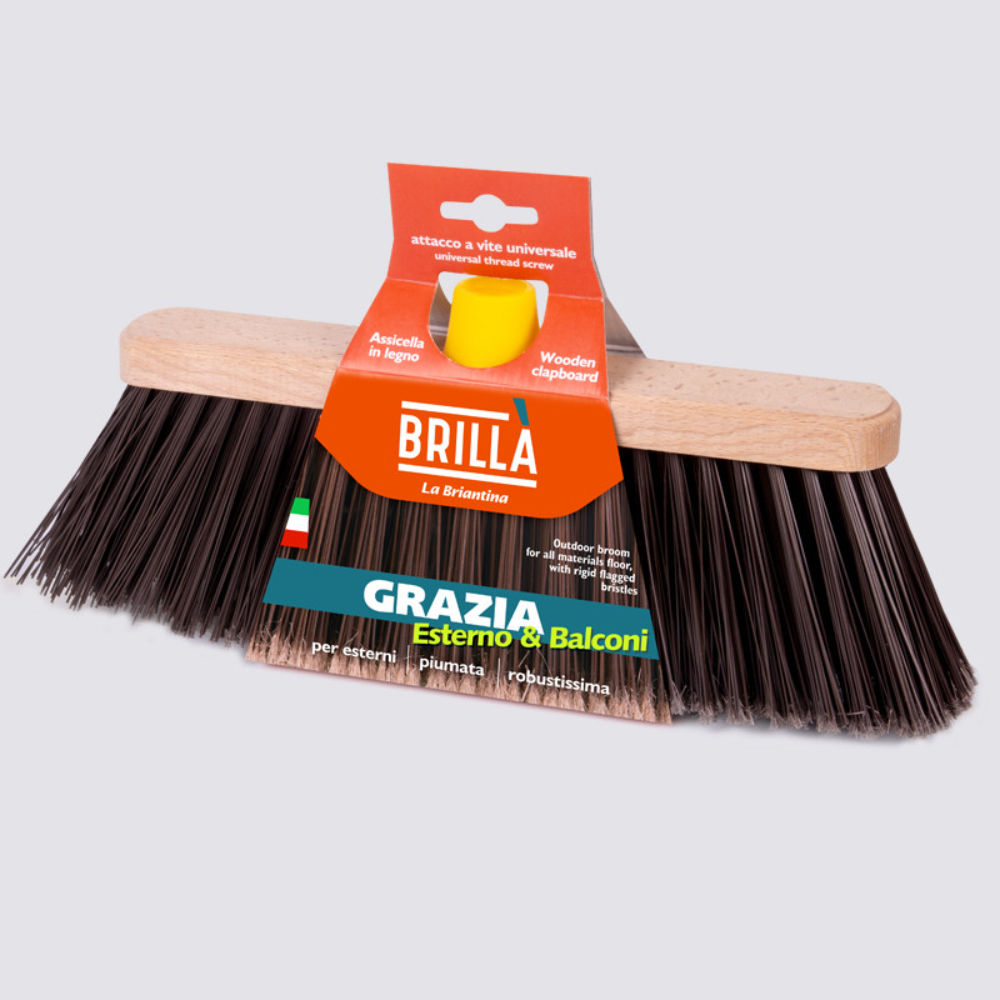 SCOPA GRAZIA IN LEGNOBriantina