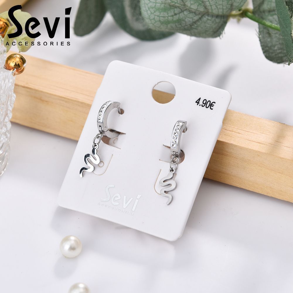 ORECCHINI CERCHIO CON PENDENTE SERPENTESevi