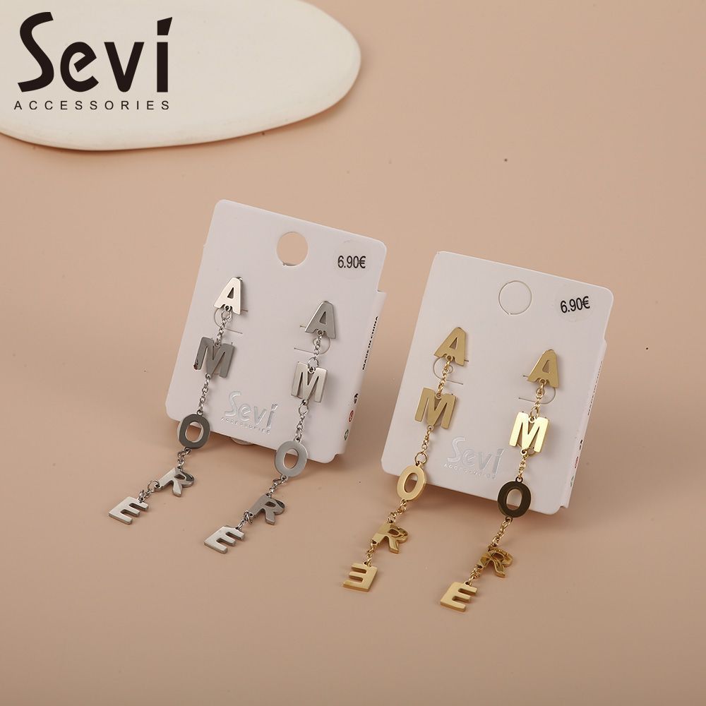 ORECCHINI CON LETTERE PENDENTISevi